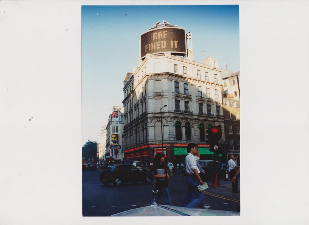 Raf-Fix-It - Piccadilly Circus 1