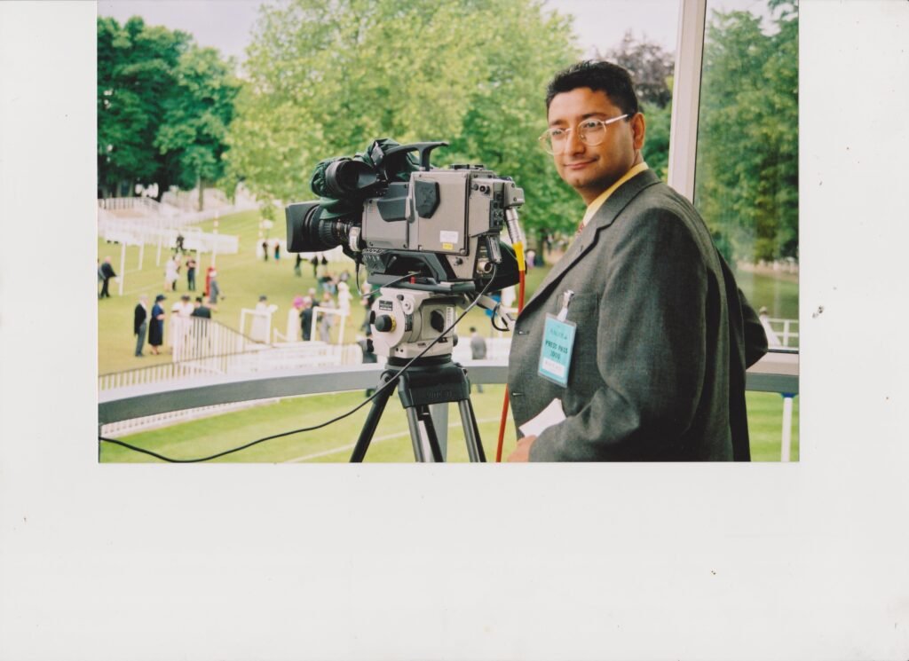Rafix with camera at Royal assort